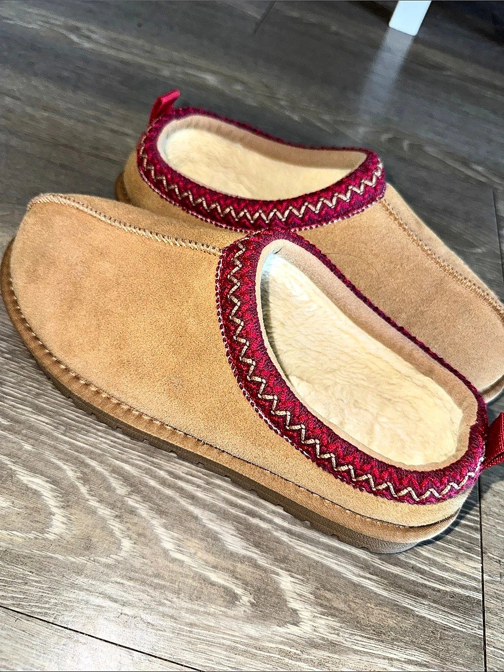 Shearling-Lined Slippers in Brown & Red Like New